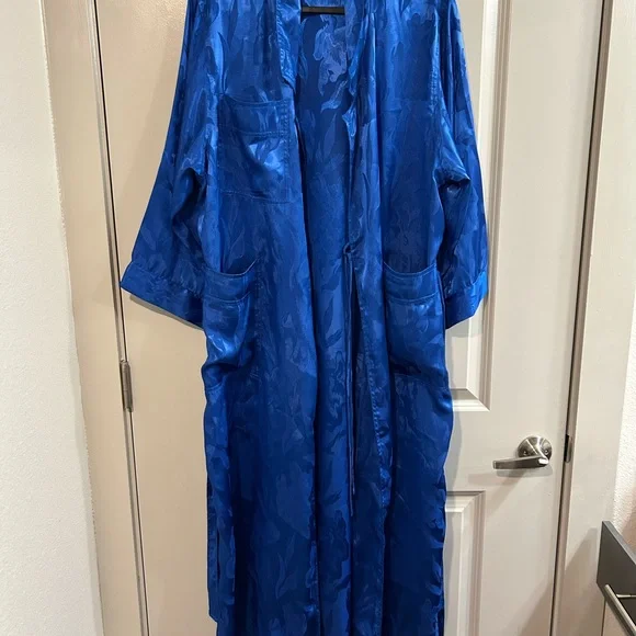 Vintage Gold Label Victoria's Secret Vibrant Blue Robe - Picture 1 of 7